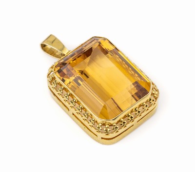 14 kt Gold Citrin-Anhänger, GG 585/000, 1950er Jahre, Citrin im Treppenschliff ca. 30 ct, ca. 3.9 x 2.3 cm, ca. 15.4 g