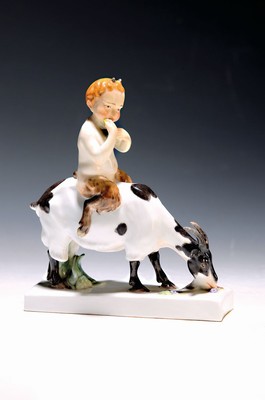 Jugendstilfigur, Meissen, bis 1924, Knaufschwerter, Entwurf Emmerich Oehler, Modellnr. Z 200, Faun auf einer Ziege reitend, polychrom bemalt, ...