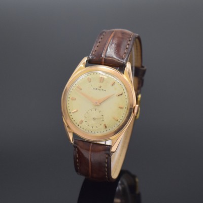 ZENITH Herrenarmbanduhr in RG 750/000, Schweiz um 1955, Handaufzug, 3-tlg. Geh., Boden u. Glasrand aufgedr., silb. Zifferbl. pat., rotgold. Indizes ...