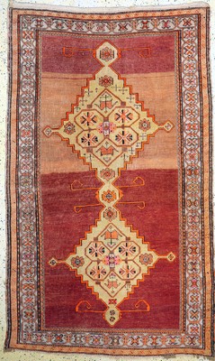 Karabagh alt, Kaukasus, um 1920/1930, Wolleauf Wolle, ca. 235 x 145 cm, EHZ: 2-3