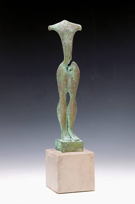 Laszlo Taubert, geb. 1966, Bronzeskulptur auf Marmorsockel, Ausstellungsaufkleber auf der Unterseite des Marmorsockels, Provenienz: Atelier des ...