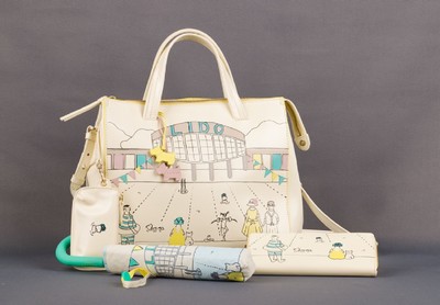 Set RADLEY London, "Lido", best. aus: Tasche, Geldbeutel und Schirm, cremef. Leder, aufgelegte Wimpel, Badeanzüge und Accessoires in ...