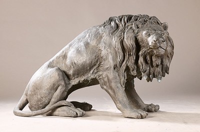 Großer Torlöwe, 20.Jh., Bronze, schwere Qualität, für den Außenbereich geeignet, Alterssp., ca. 84x135x60 cm