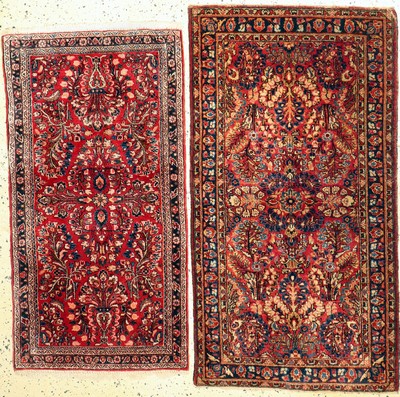 2 Lots Us Re-Import Sarogh, Persien, um 1920/1940, Wolle auf Baumwolle, ca. 140 x 75 cm, EHZ: 2
