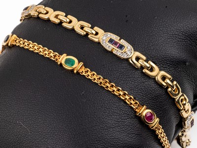 Konvolut 2 Farbstein Gold Armbänder: 1 x GG 333/000, 2 kl. Rubine, 2 kl. Saphire, 1 Smaragd, L ca. 19 cm, Karabinerschließe, total ca. 6.6 g; 1 x ...