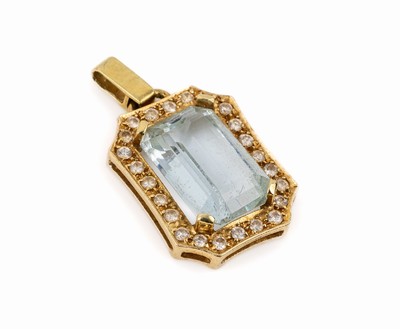 14 kt Gold Aquamarin Brillant Anhänger, GG 585/000, Aquamarin ca. 2.20 ct 23 Brillanten zus. ca. 0.26 ct Weiß/si, ca. 2.6 g, L ca. 1.5 cm, passend ...