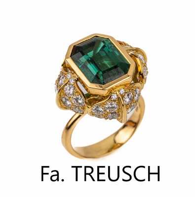 18 kt Gold Turmalin-Brillant-Ring, "Blüte", GG 750/000, mittiger Turmalin ca. 21.3 ct von sehr guter Farbe, umgeben von 48 Brillanten zus. ...