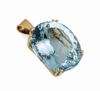 14 kt Gold Aquamarin-Anhänger, GG 585/000, ovalfacett. Aquamarin ca. 30.80 ct, L. ca. 2.5cm
