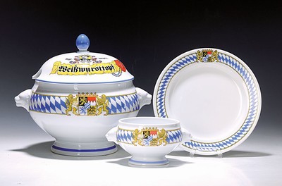 Weißwurst-Service für 6 Personen, Seltmann Weiden, 1950er Jahre, Porzellan, mit Wappen und weiß-blauer Banderole, Terrine, 6 Töpfchen, 6 Teller