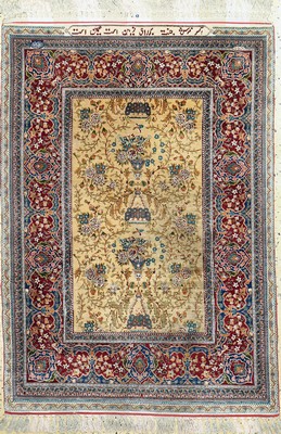 Hereke Seide fein, sign., Türkei, ca. 30 Jahre, reine Naturseide, ca. 153 x 110 cm, ca. 1.Mio kn/qm, EHZ: 2(reinigungsdedürftig). (Inschrift: Wenn ...