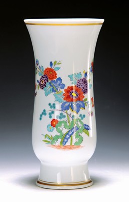 Große Vase, Meissen, 20. Jh., 1. Wahl, Kakiemondekor, indische Blumen, Goldränder, H. ca. 28cm