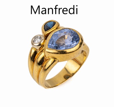 18 kt Gold Saphir-Brillant-Ring, GG 750/000, 1 hellblauer facett. Saphirtropfen ca. 4.20 ct, 1 dunkelblauer facett. Saphirtropfen ca. 0.30 ct, ...