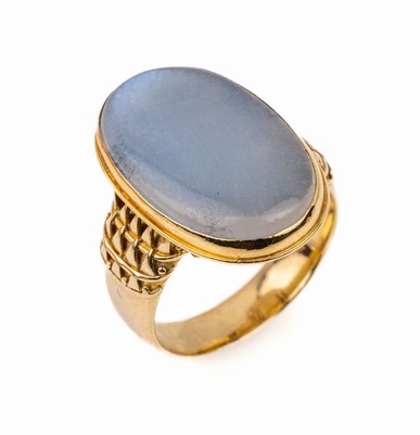 14 kt Gold Bergkristall Ring, GG 585/000, ovaler Bergkristallcabochon foliert und ver- bödet, Ringschultern grav., RW 55, ca. 9.1 g