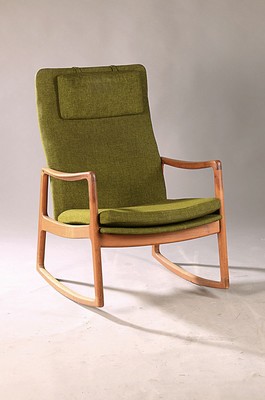 Designer Sessel, Franke & Daverkosen, Dänemark, 1960er Jahre, Teakholz, grüner Bezug, ca. 96 x 64 x 56 cm, Sh. ca. 44 cm, EZ 2