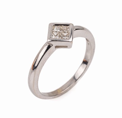 14 kt Gold Diamant-Ring, WG 585/000, 4 Diamant-Carrees zus. ca. 0.36 ct Weiß-l.get.Weiß/vs, RW 56, ca. 3.3 g