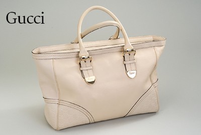 GUCCI Damenshopper "Signoria", goldfarbene Beschläge, cremef. Leder, 2 Tragehenkel, innenrot grüner Stoff, Handytasche, kl. Fach mit ...