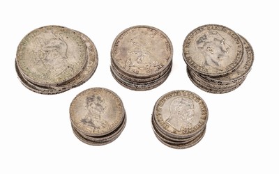 Konvolut Silbermünzen, Preussen, 2 Mark: 2 x 1888, 2 x 1907; 3 Mark: 4 x 1908, 3 x 1909, 1 x 1912; Der König rief: 4 x 2 Mark 1913, 5 x 3 Mark ...