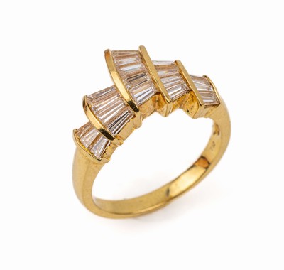 18 kt Gold Diamant-Ring, GG 750/000, Diamant-Trapeze zus. ca. 1.20 ct feines Weiß-Weiß/lr-vs, RW 54, ca. 5.3 g