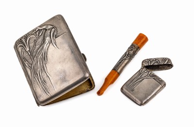 3-teiliges Jugendstil-Raucherset für Damen, Silber, franz. Importmarke um 1900, best. aus: Zigarettenetui, Streichholzetui und Zigarettenspitze, ...