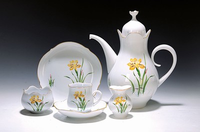Kaffeeservice, Meissen, großer Ausschnitt, für 6 Personen, Porzellan, gelbe Iris und Libellen, Kaffeekanne, Zuckerschale, 6 Tassen mit ...