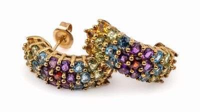 Paar 9 kt Gold Farbstein-Diamant-Ohrstecker, GG 375/000, 50 rundfacett. Farbsteine, u.a.Citrin, Peridot, Topas (beh.), Amethyst und Granat zus. ca. ...