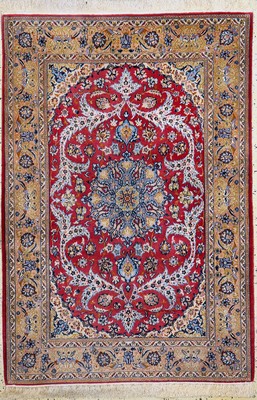 Esfahan fein, Persien, ca. 50 Jahre, Korkwolle mit und auf Seide, ca. 165 x 115 cm,ca. 1,0 Mio. Kn/qm, EHZ: 1-2