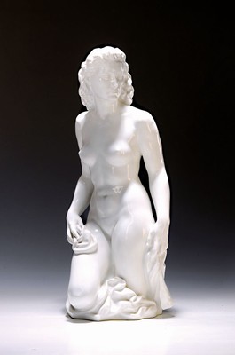 Große Porzellanfigur "Frühling", Meissen, Modellnr. Q294, nach Robert Ullmann, weiß, 2. Wahl, H. ca. 51cm