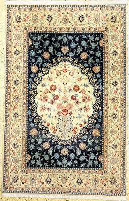 Nain fein(6La), Persien, um 1960, Korkwollemit Seide, ca. 200 x 130 cm, ca. 1,0 Mio. Kn/qm, EHZ: 1-2, (Abrasch)