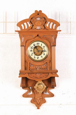 sog. Freischwinger, mit Viertelstundenschlag, Jugendstil, Junghans um 1910, elegantes Holzgehäuse mit Jugendstilornamentik, poliert, orig. Aufsatz ...