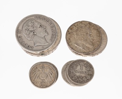Lot 70 Silbermünzen, Deutsches Kaiserreich,best. aus: 10 x 5 Mark, 4 x Wilhelm II von Preußen 1903, 1906, 1907, 1913, 2 x Wilhelm IIvon ...