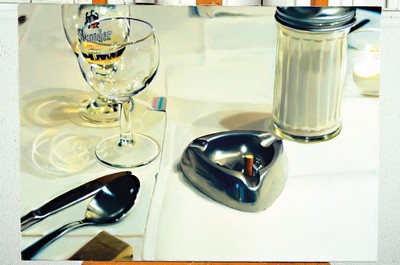 Frank Bauer, geb. 1964, Schüler von Gerhard Richter, hier: Stillleben in Weiß III, Öl/Lwd, rückseitig betitelt, signiert und dat. 2/2001, ca. ...