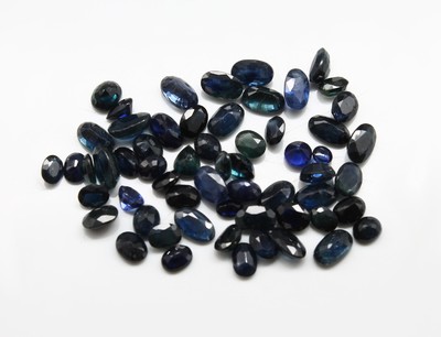 Lot lose Saphire, zus. 14.00 ct, ovalfacett. in versch. Größen und Farbnuancen