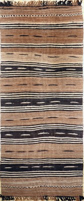 Luri Kelim, Persien, um 1930, Ziegenhaar, ca. 270 x 119 cm, EHZ: 1-2