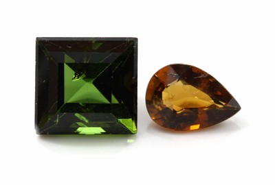 Lot lose Turmaline zus. ca. 358 ct, versch.Formen, Farben und Größen