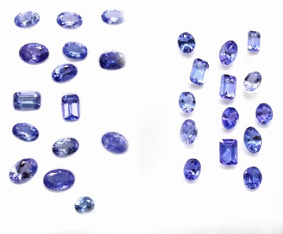 Lot lose Tansanite zus. ca. 14 ct, versch. Formen und Größen