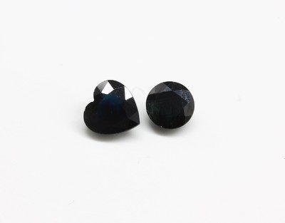 Lot 14 lose Saphire, zus. ca. 20.21 ct, versch. Schliffformen und Größen