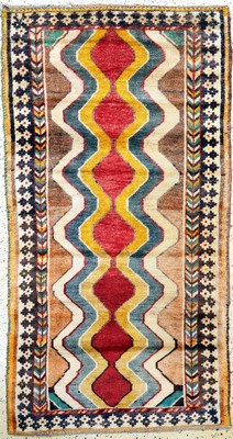Gabbeh alt, Persien, um 1960, Wolle auf Wolle, ca. 190 x 105 cm, EHZ: 2