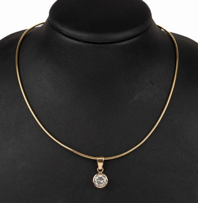 14 kt Gold Brillant-Anhänger, an Schlangen- kette, GG 585/000, Magnetschließe 925er Silber vergoldet, Brillant ca. 3.05 ct Weiß-l. get. Weiß/p ...
