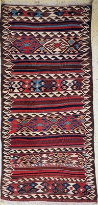 Kordi Kelim, Persien, um 1940, Wolle auf Baumwolle, ca. 280 x 137 cm, EHZ: 2