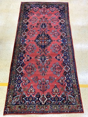 Lilian alt, Persien, um 1940, Wolle auf Baumwolle, ca. 567 x 267 cm, EHZ: 2