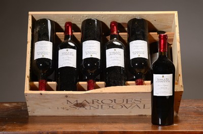 12 Flaschen 1996 Marques de Sandoval, Carinena, Reserva especial, 13.5%, je 75cl, orig. verkorkt und unverkostet, in orig. Holzkiste