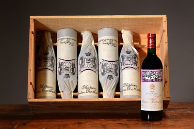 6 Flaschen 1988 Chateau Mouton Rothschild, Paulliac, premier grand cru classé, mit Künstleretikett von Keith Haring, 75cl, orig. verkorkt und ...