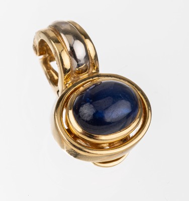18 kt Gold Saphir-Clipanhänger, GG/WG 750/000, ovaler Saphir-Cabochon ca. 3.4 ct, total ca. 7.7 g, L. ca. 2 cm, Öse Innend. ca. 6.6 mm