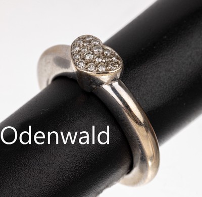 14 kt Gold Brillant-Ring, WG 585/000, Brillanten herzförm. gefaßt zus. ca. 0,12 ct Weiß/si, Meistermarke ODENWALD, total ca. 9,3 g, RW 54