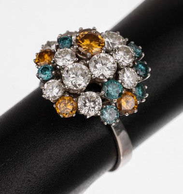 18 kt Gold Brillant Ring, WG 750/000, hoherRingkopf bes. mit 22 Brillanten zus. ca. 3.48 ct Weiß/si und Blau und Orange/si (beh.), (grav.), RW 56, ...
