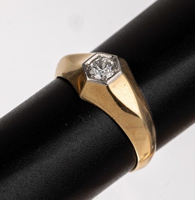 14 kt Gold Diamant-Ring, GG 585/000, Altschliffdiamant in hexagonaler Fassung ca. 0.25 ct Weiß/si, RW 59, ca. 5.4 g