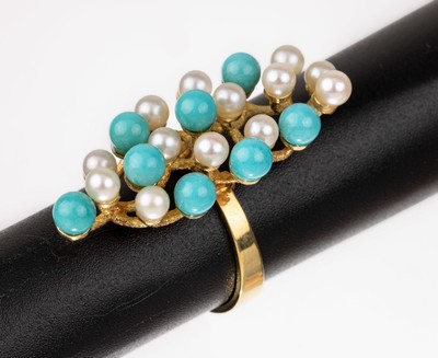 14 kt Gold Türkis-Zuchtperl-Ring, GG 585/000, länglicher Ringkopf mit Türkiskugeln,D. ca. 3.3 mm, und Akoyazuchtperlen, D. ca. 2.7 mm, RW 54, ca. ...