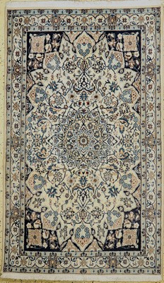 Nain, Persien, ca. 40 Jahre, Wolle auf Baumwolle, ca. 200 x 122 cm, EHZ: 2