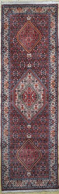 Bidjar fein, Persien, ca. 40 Jahre, Korkwolle auf Baumwolle, ca. 293 x 90 cm, EHZ:2