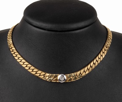 14 kt Gold Brillant-Collier, GG/WG 585/000,1 Brillant Solitär in WG gefasst ca. 0.15 ct Weiß/si2, ca. 18.3 g, L. ca. 45 cm, Karabinerschließe